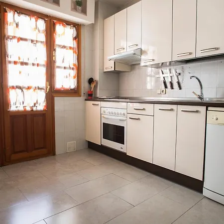 Vut Plaza De La Fruta Apartment Avila