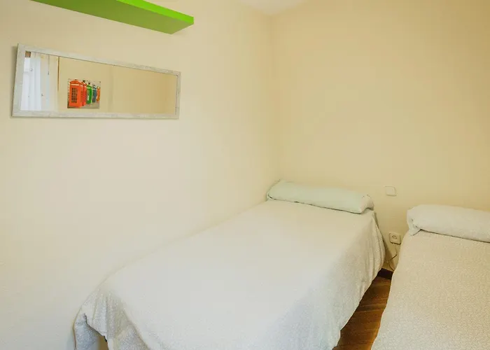 Vut Plaza De La Fruta