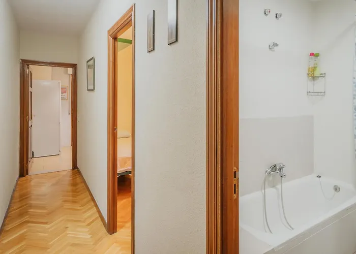 Vut Plaza De La Fruta Casa vacanze Ávila